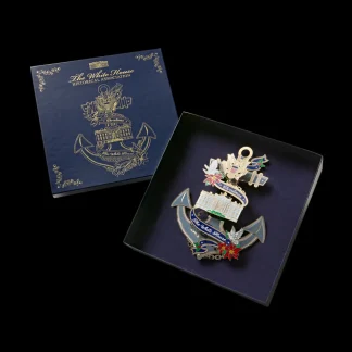 White House Historical Association Official 2024 White House Christmas Ornament 10" Display Fashion